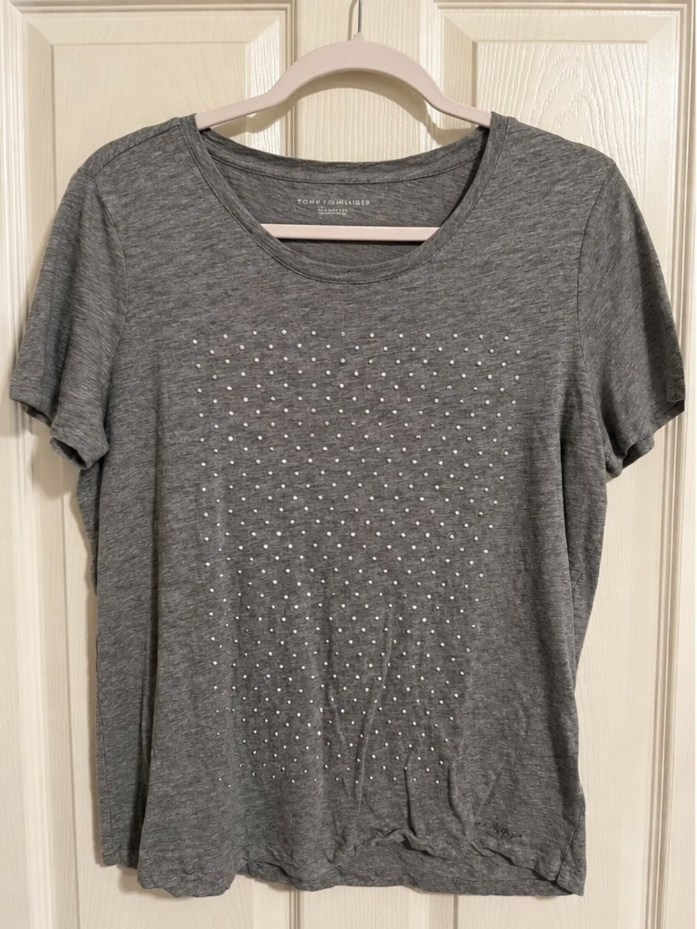 Tommy Hilfiger Relaxed Fit Gray T-Shirt Large